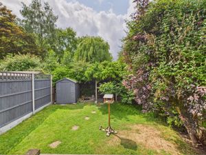 rear garden 2- click for photo gallery